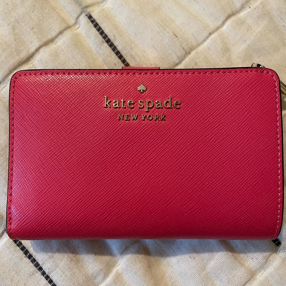Kate Spade Medium Compact Bifold Wallet